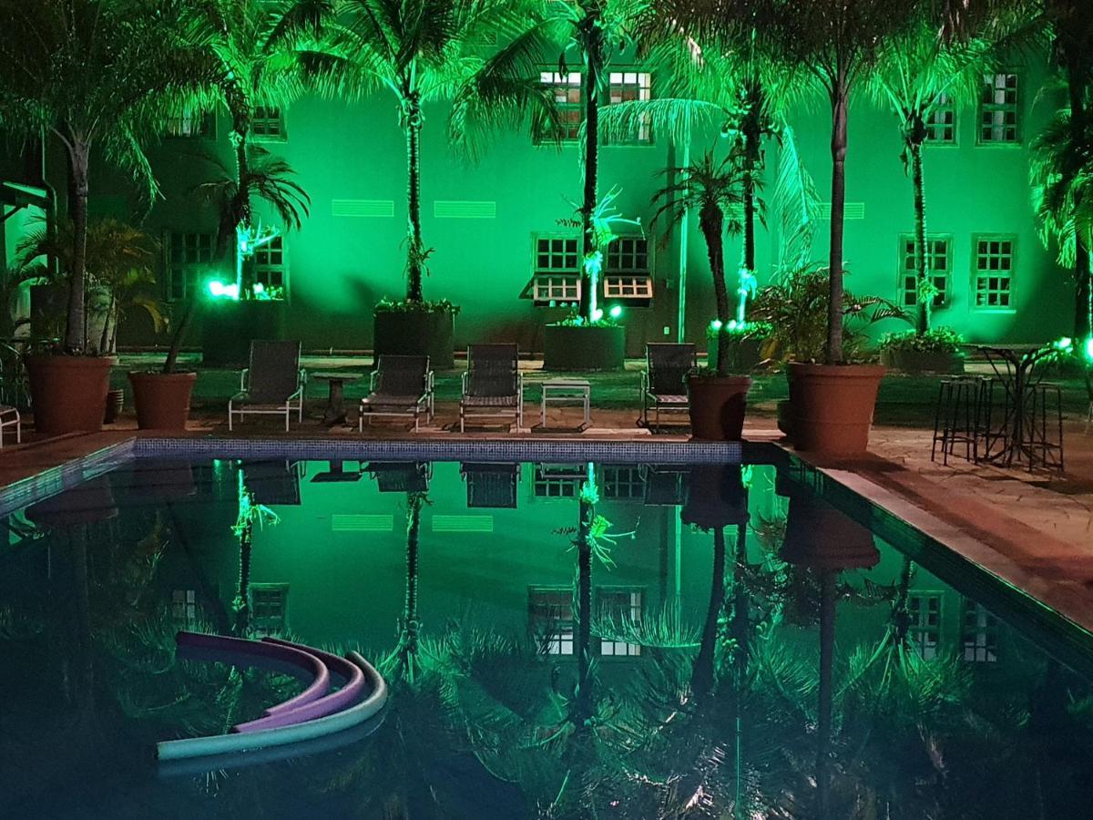 Mariá Plaza Hotel Araçatuba Kültér fotó